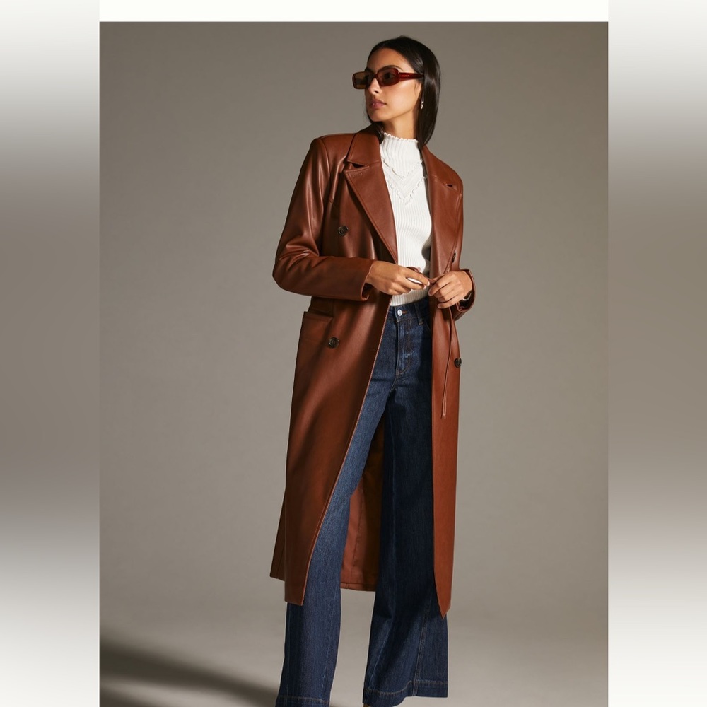 Elegant Brown Women's Coat